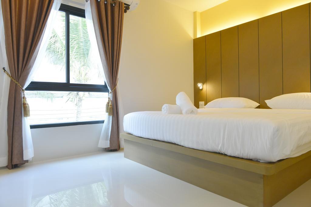 Sunny Hostel Chiangmai @Tha Pae チエンマイ 部屋 写真