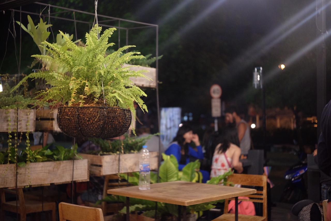 Sunny Hostel Chiangmai @Tha Pae チエンマイ エクステリア 写真